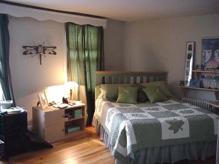 bedroom4